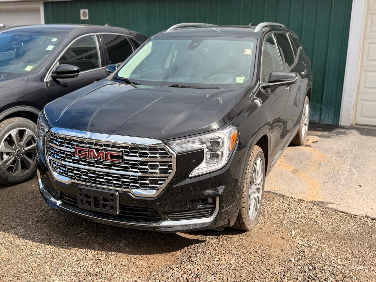 2023 GMC Terrain Denali AWD's photo