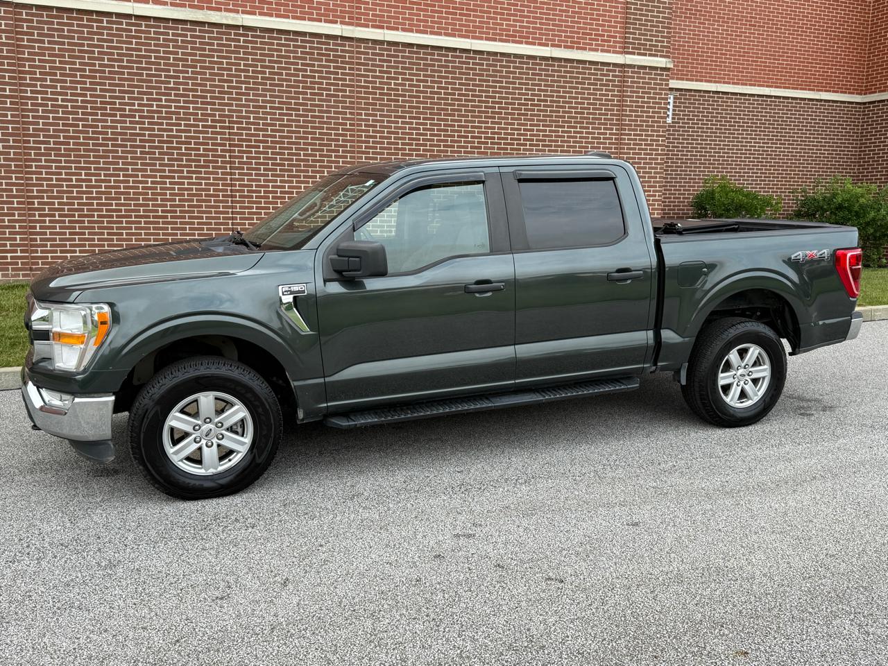 Photo 3 of 2021 Ford F-150 XLT