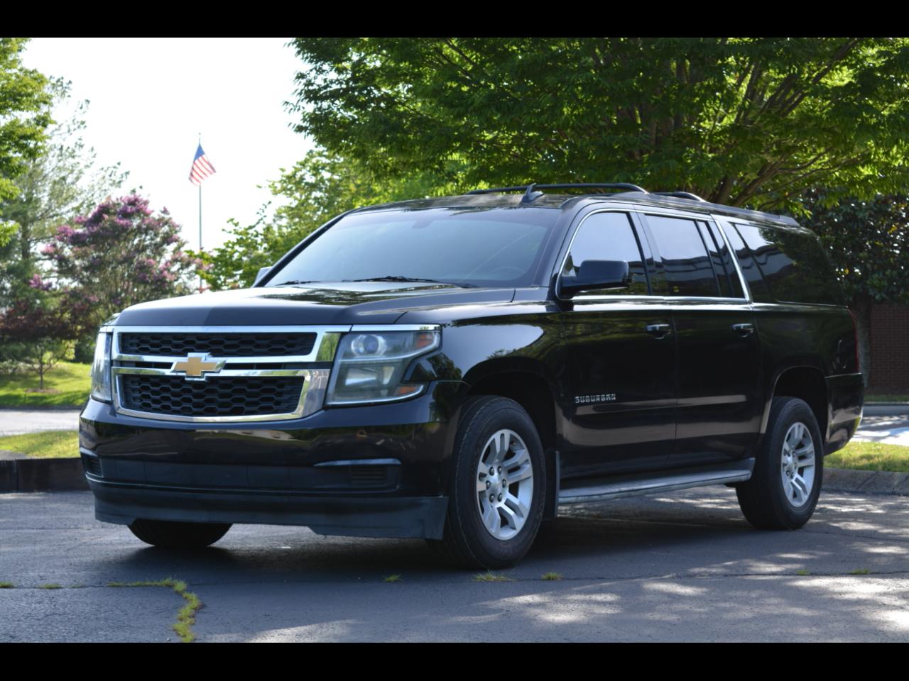 2017 Chevrolet Suburban 2WD 1500 LS's photo