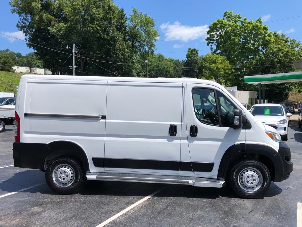 2025 RAM Promaster 2500 STANDARD WHITE at Premiere Auto Sales