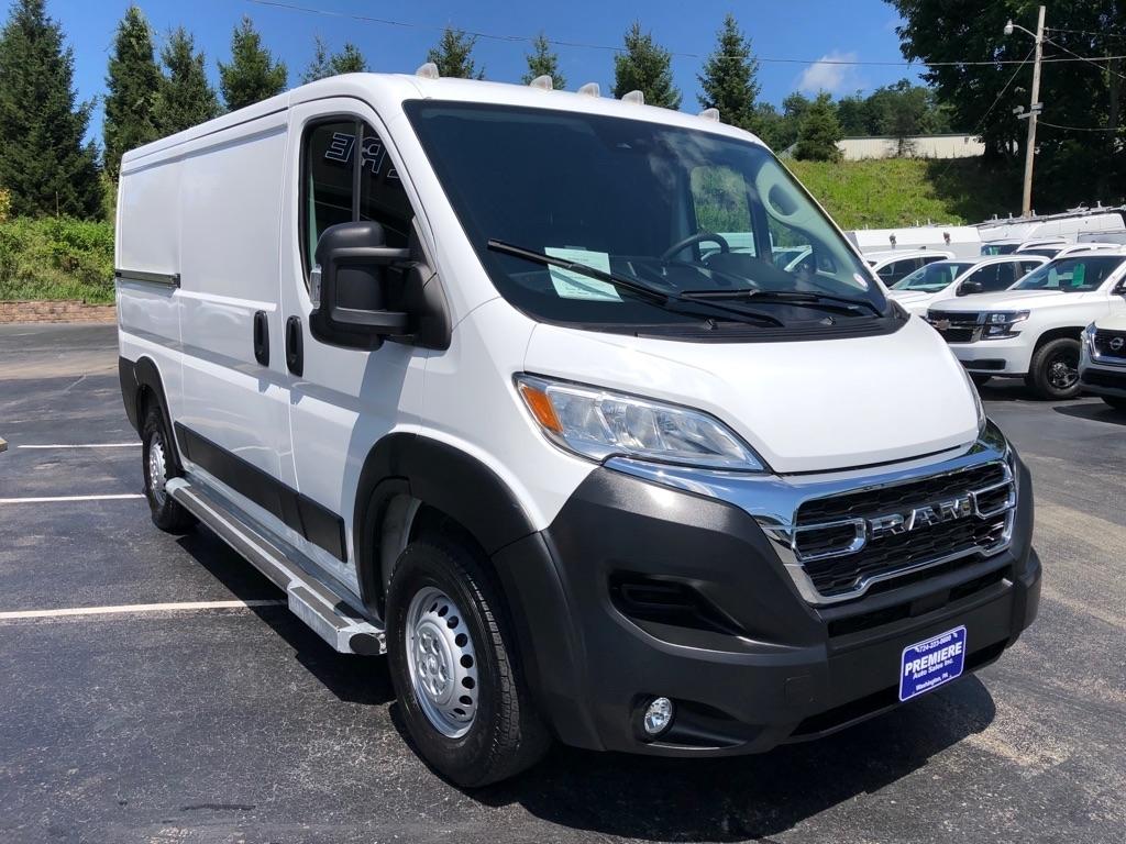 2025 RAM Promaster 2500 STANDARD WHITE at Premiere Auto Sales