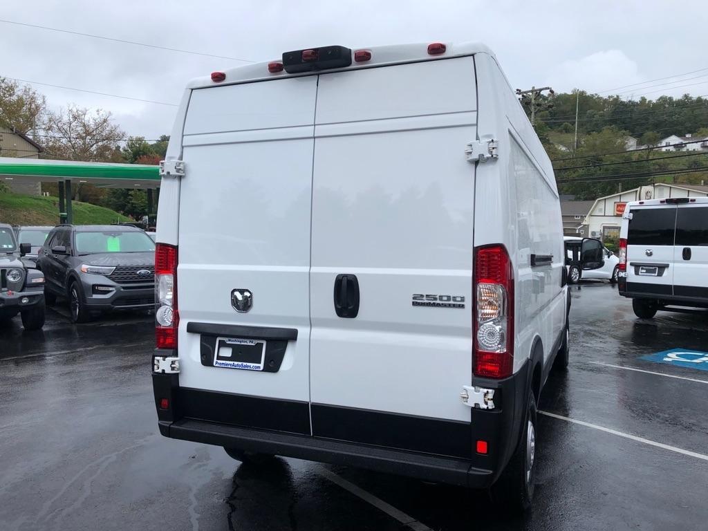 2023 RAM Promaster photo 5 of 36