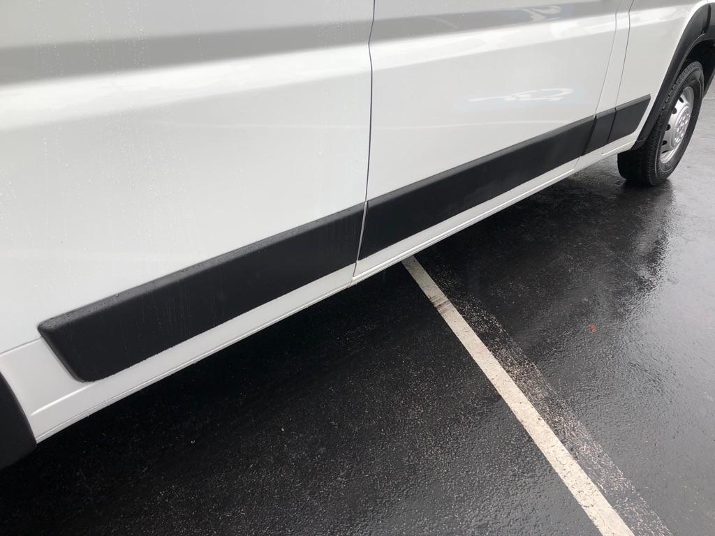 2023 RAM Promaster photo 14 of 36