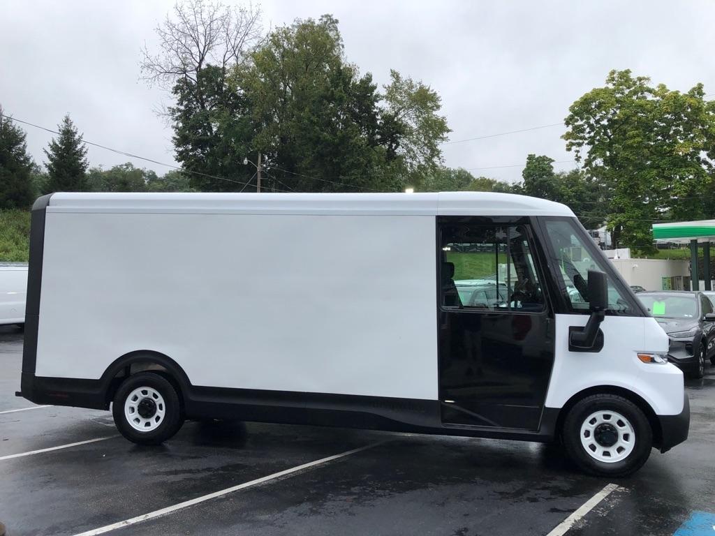 2024 BrightDrop  Zevo  WHITE at Premiere Auto Sales