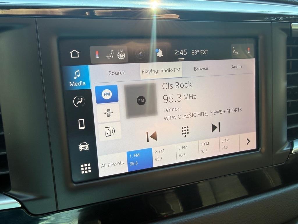 2023 Chrysler Voyager photo 26 of 33