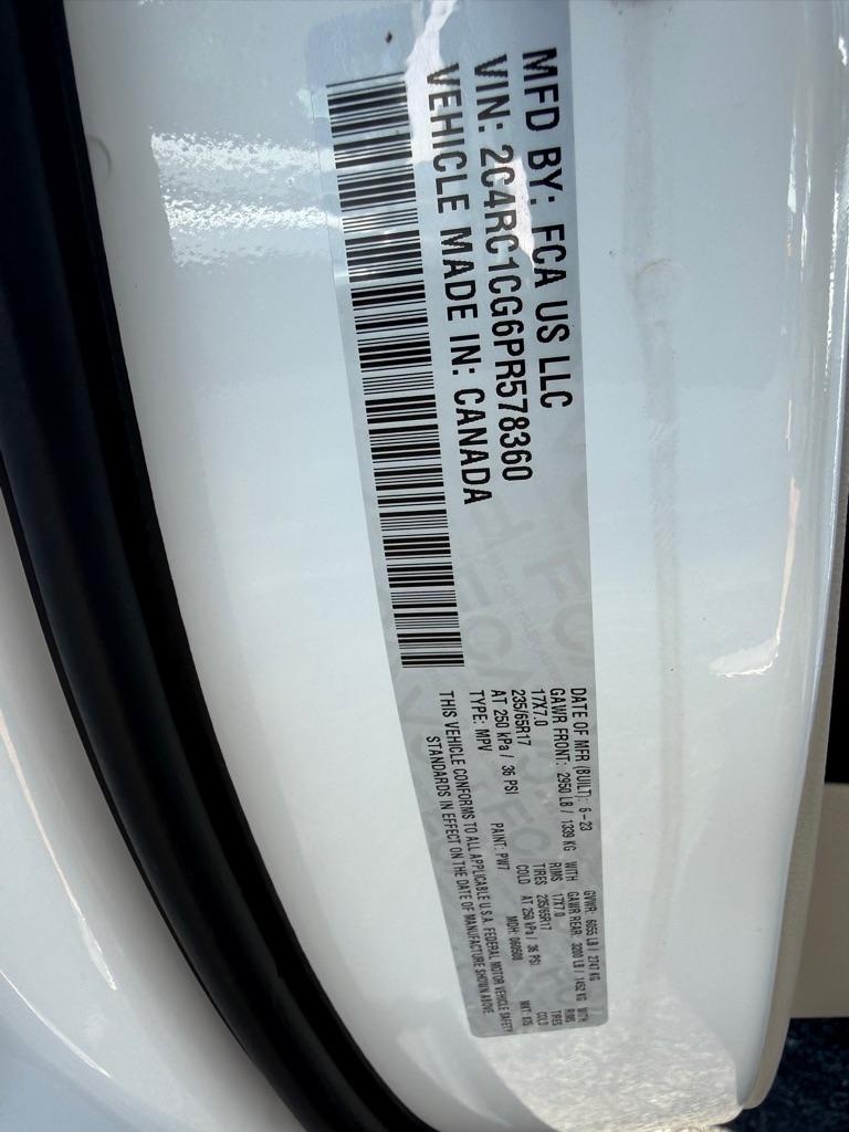 2023 Chrysler Voyager photo 32 of 33