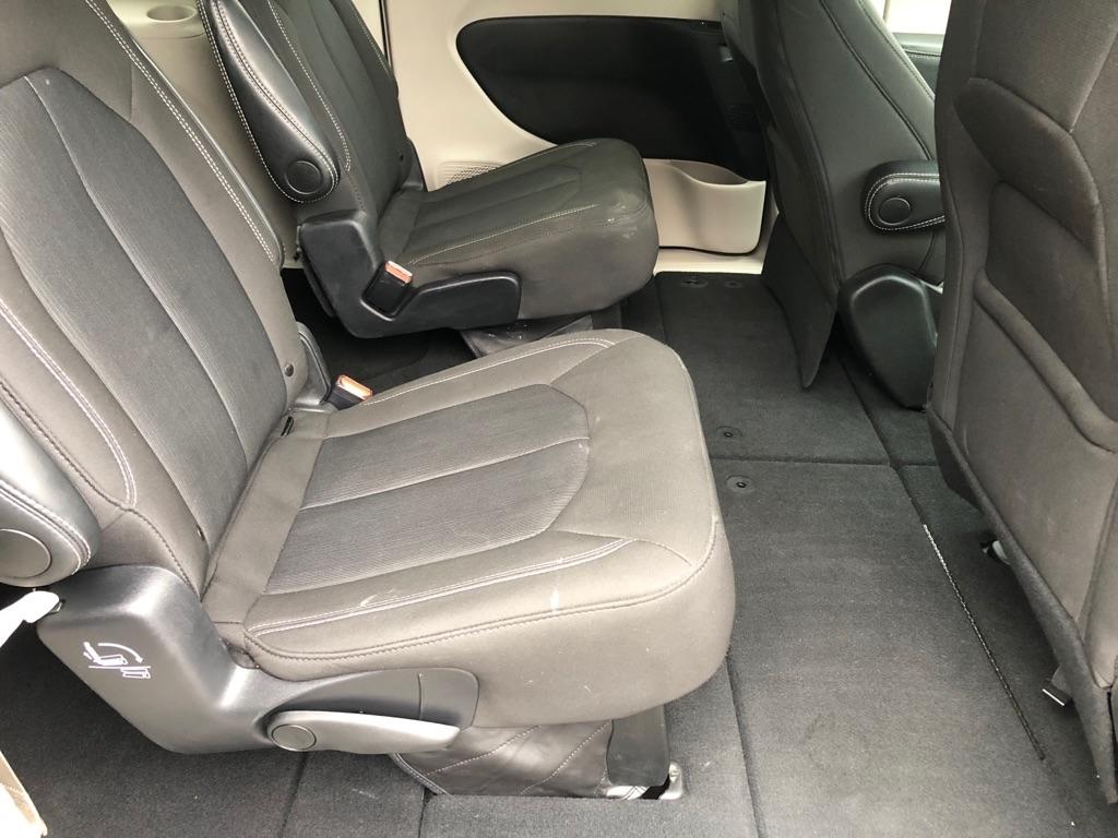2024 Chrysler Voyager photo 24 of 40
