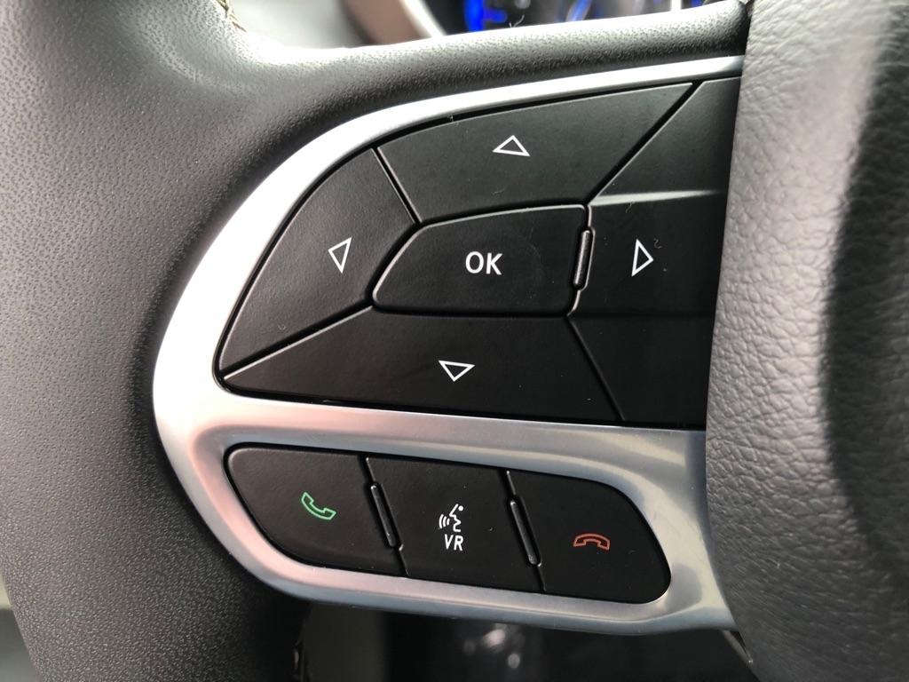2024 Chrysler Voyager photo 36 of 40
