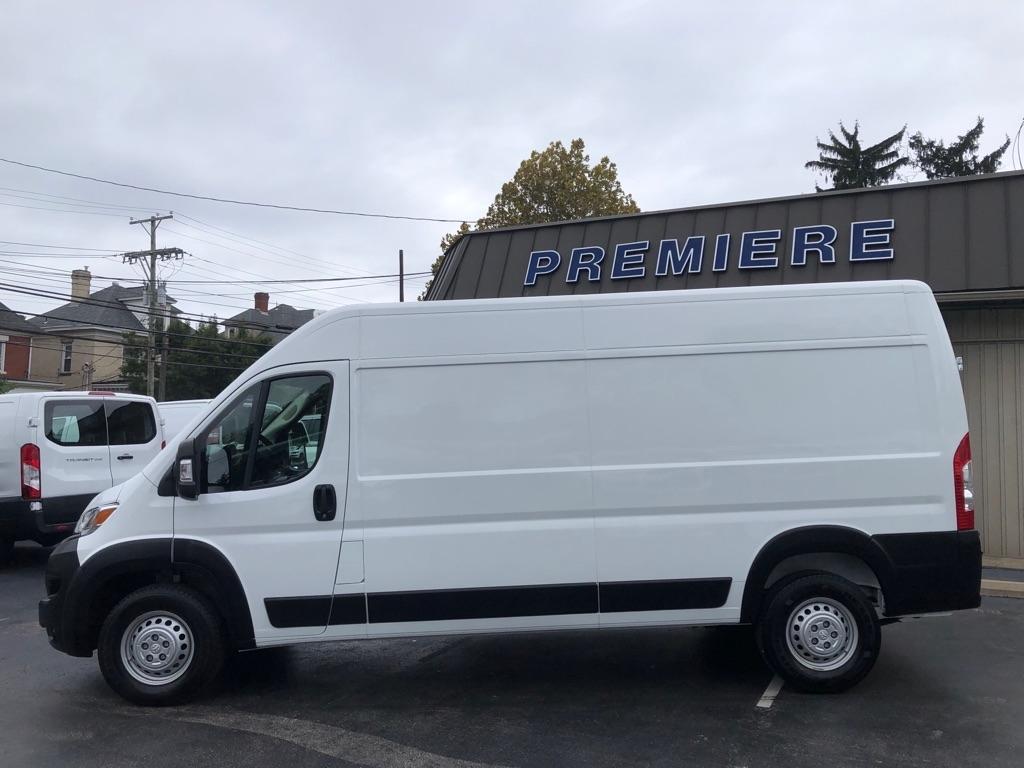 2026 RAM Promaster photo 3 of 37