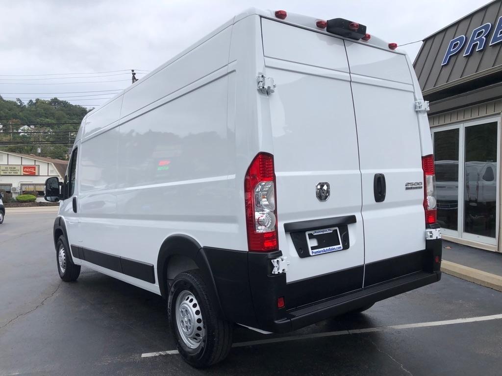 2026 RAM Promaster photo 4 of 37