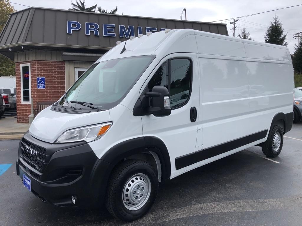 2026 RAM Promaster photo 10 of 37
