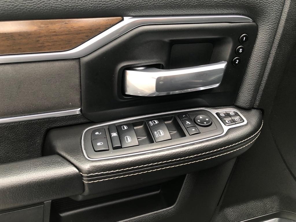2024 RAM 2500 photo 22 of 47