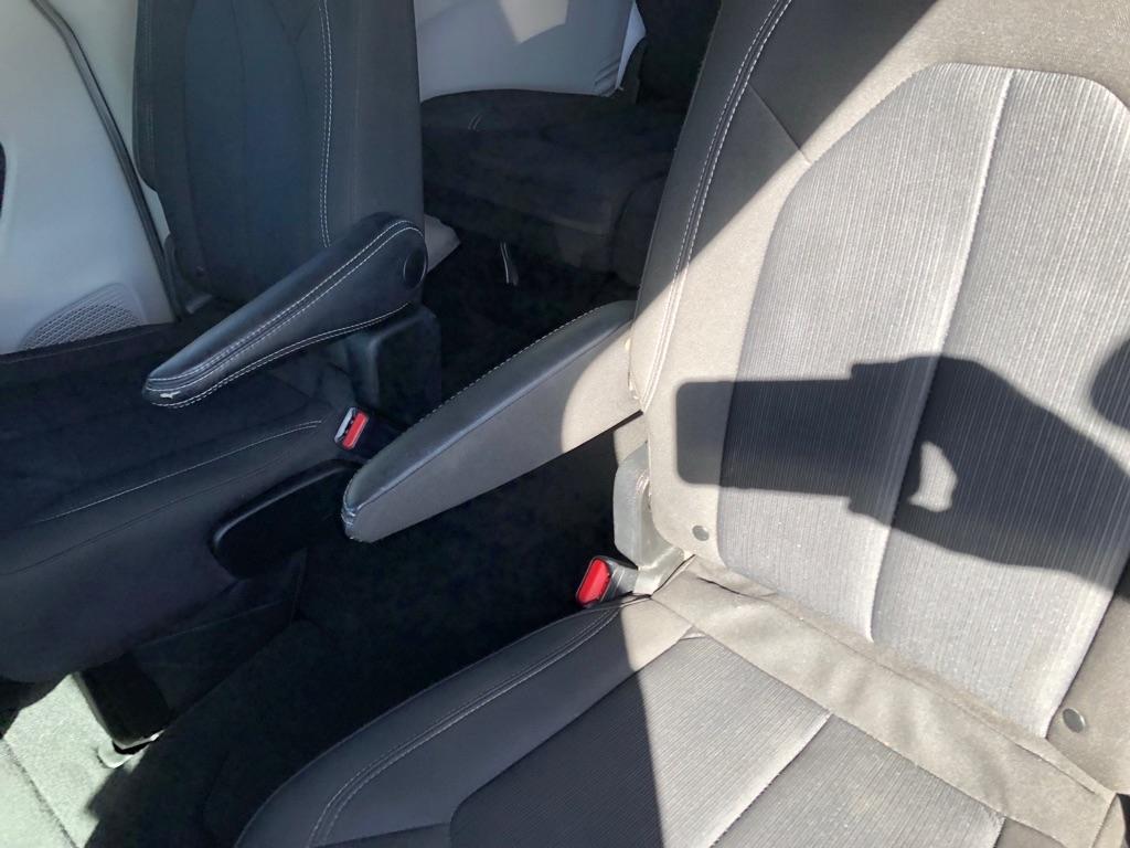 2023 Chrysler Voyager photo 22 of 42