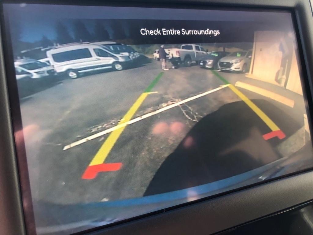 2023 Chrysler Voyager photo 33 of 42