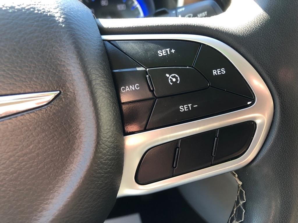 2023 Chrysler Voyager photo 37 of 42