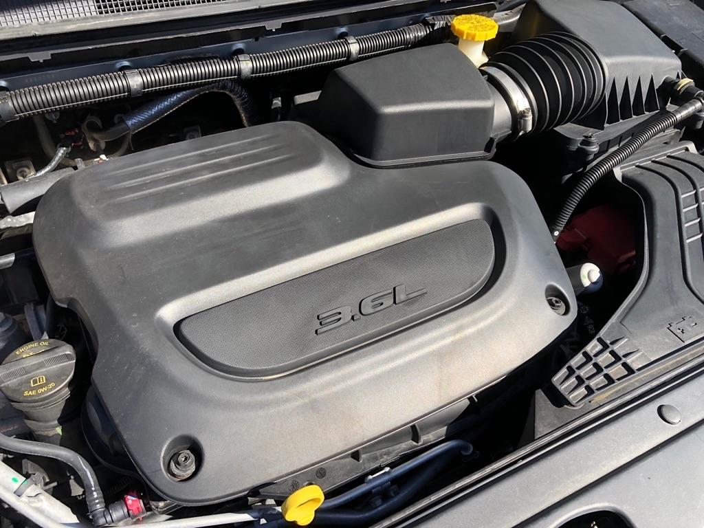 2023 Chrysler Voyager photo 42 of 42