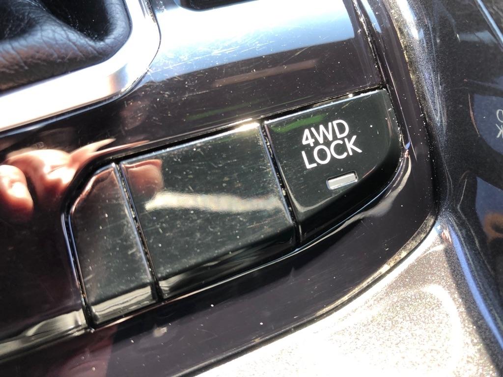 2023 Jeep Compass photo 30 of 40