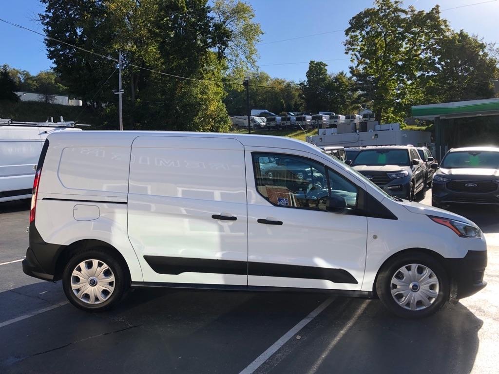 2022 Ford Transit Connect photo 7 of 37