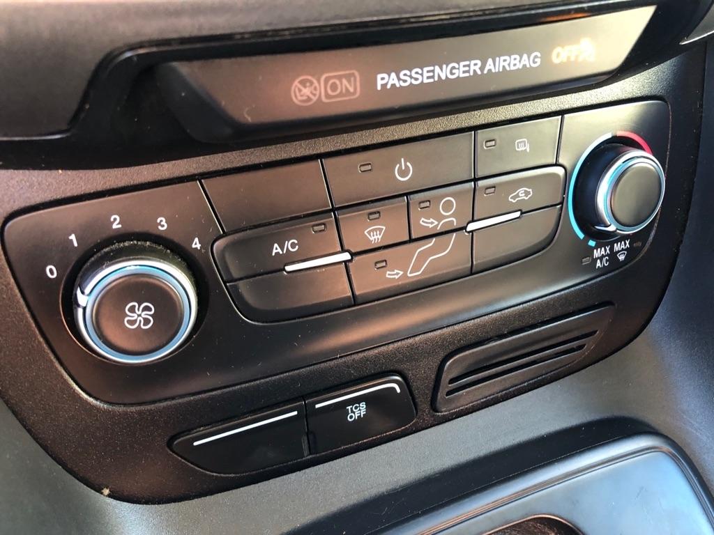 2022 Ford Transit Connect photo 30 of 37