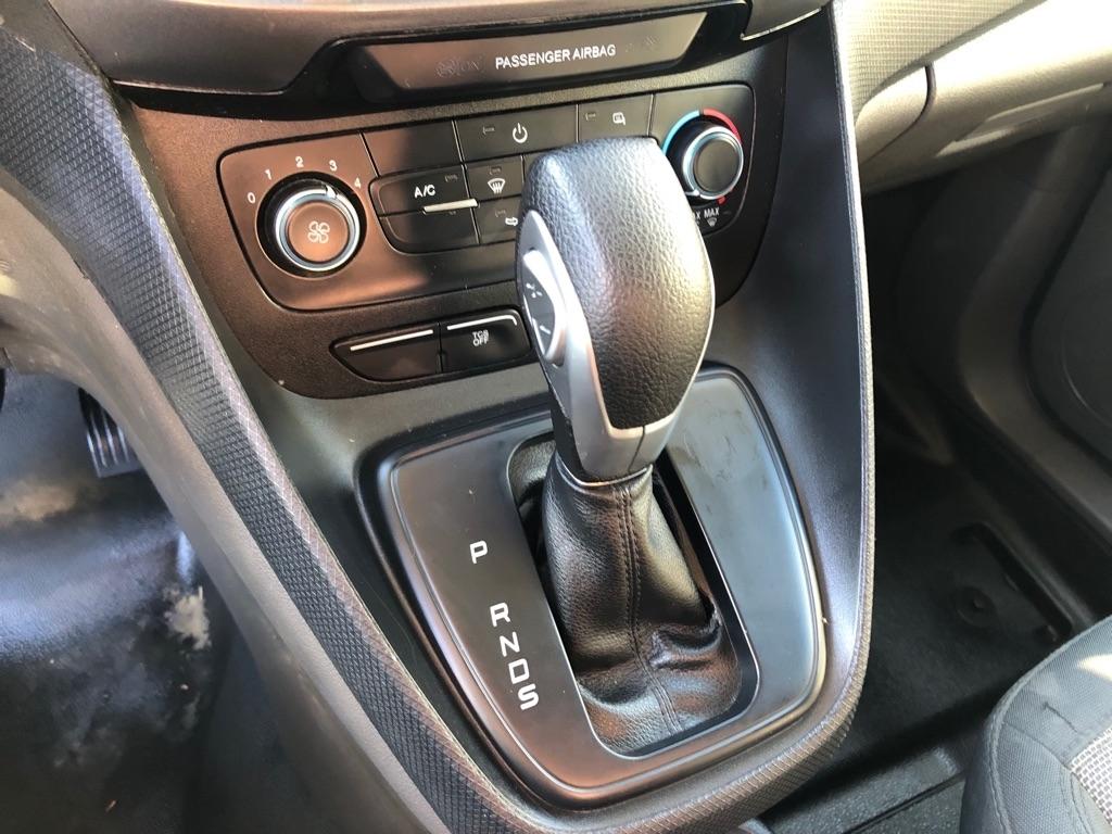 2022 Ford Transit Connect photo 27 of 37
