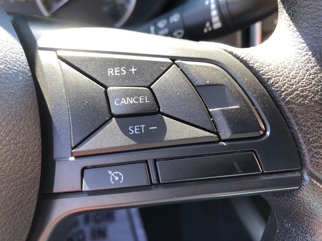 2024 Nissan Versa photo 30 of 37