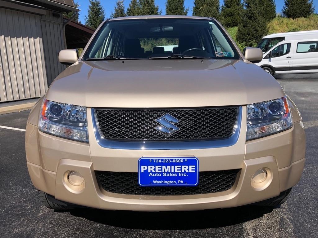 2007 Suzuki Grand Vitara photo 9 of 43