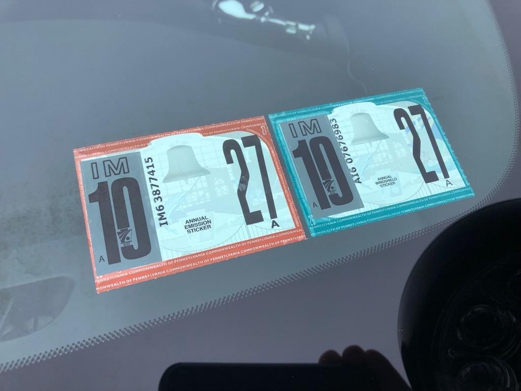 2021 Ford Explorer photo 11 of 36
