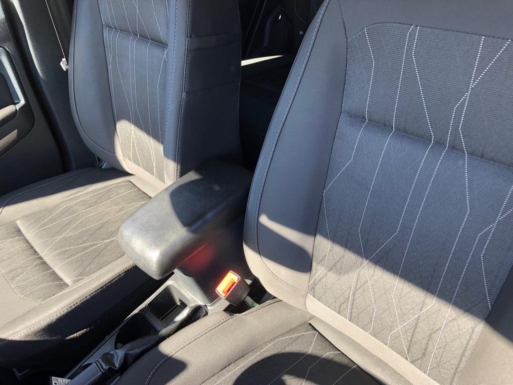 2020 Ford EcoSport photo 20 of 38