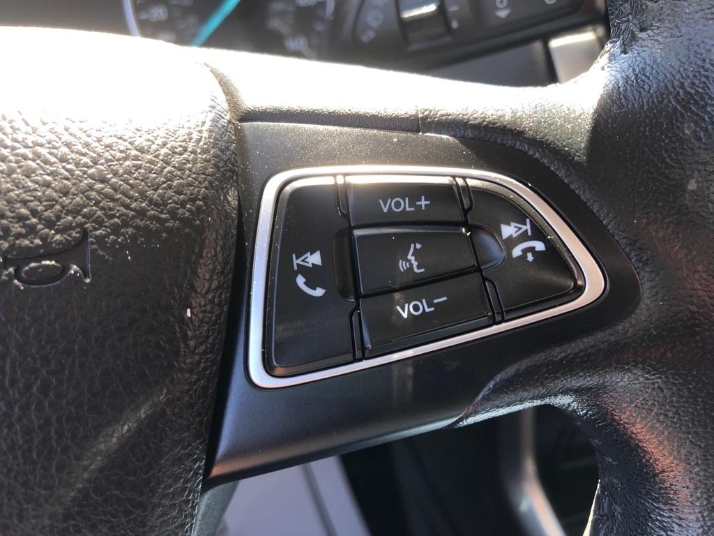 2020 Ford EcoSport photo 33 of 38