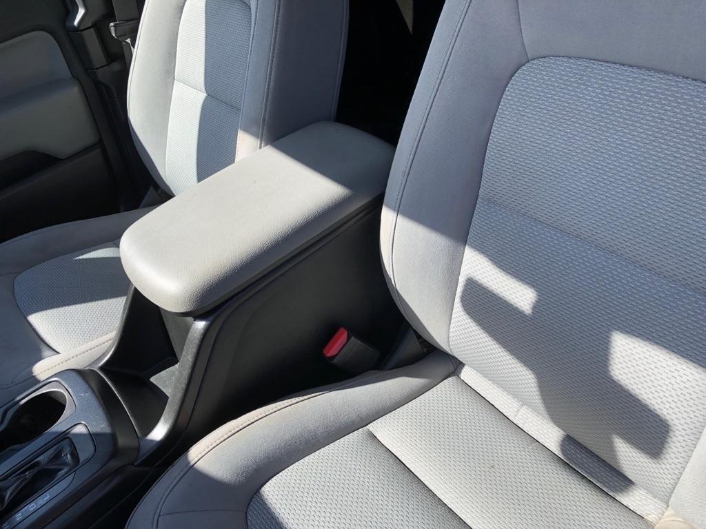 2020 Chevrolet Colorado photo 20 of 34