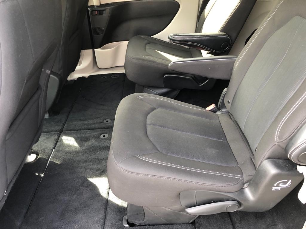 2023 Chrysler Voyager photo 21 of 42
