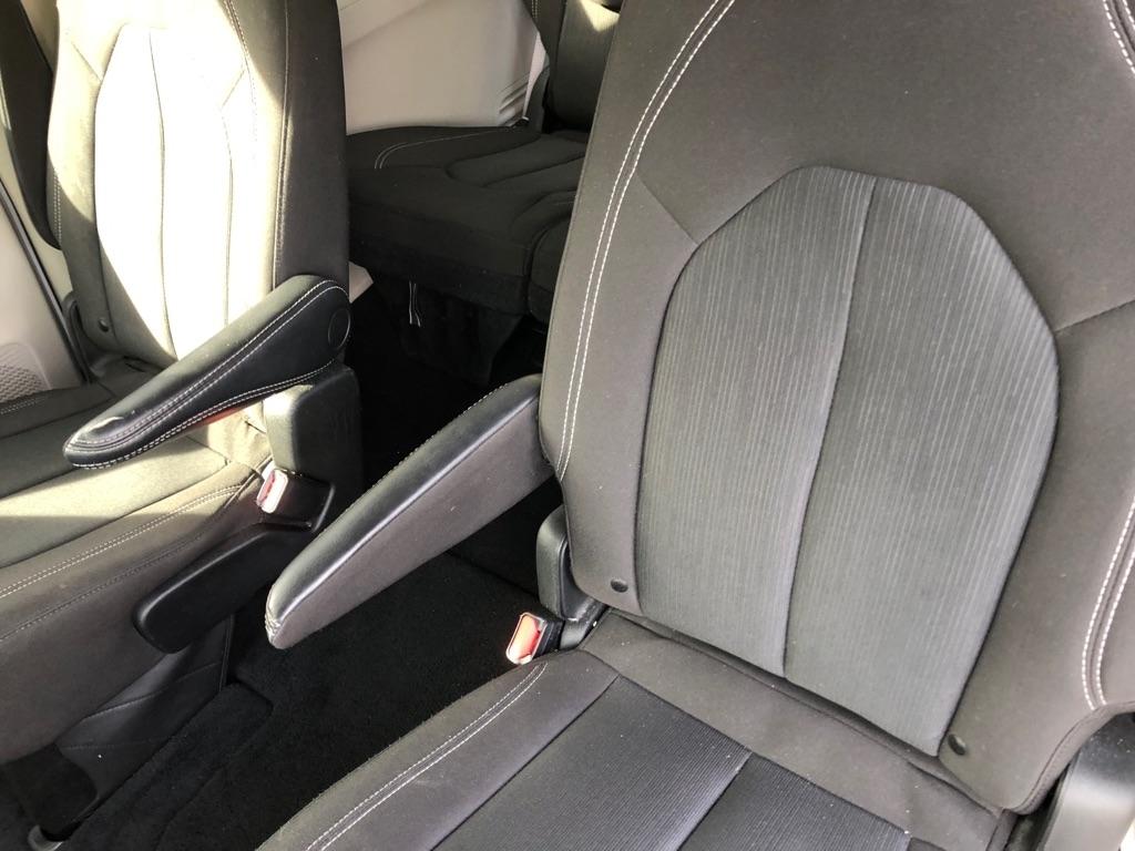 2023 Chrysler Voyager photo 22 of 42