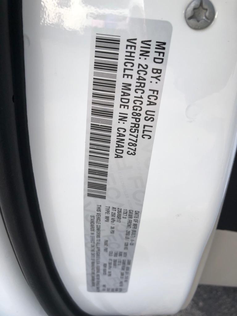 2023 Chrysler Voyager photo 41 of 42