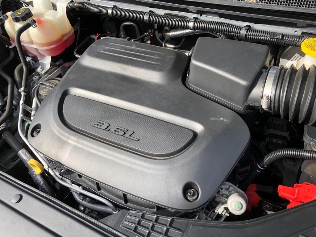 2023 Chrysler Voyager photo 42 of 42