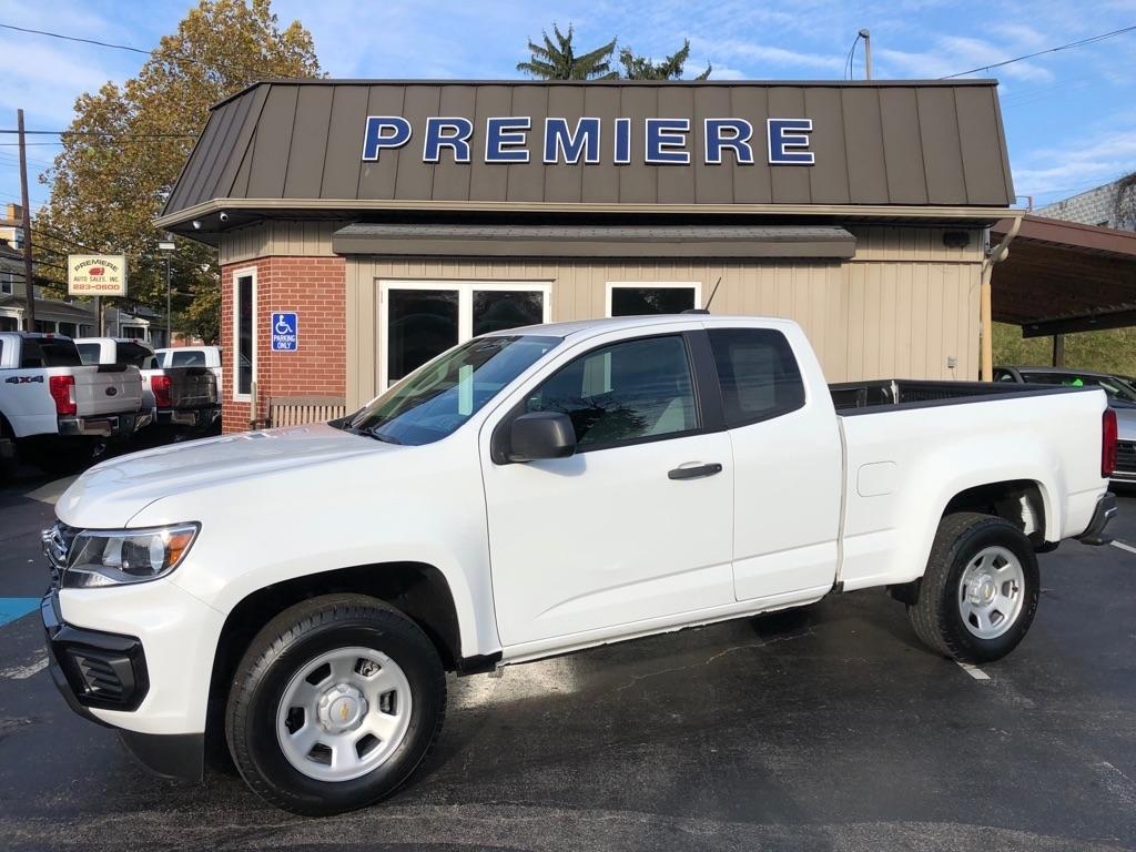2022 Chevrolet Colorado photo 2 of 33
