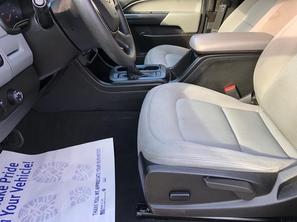 2022 Chevrolet Colorado photo 18 of 33