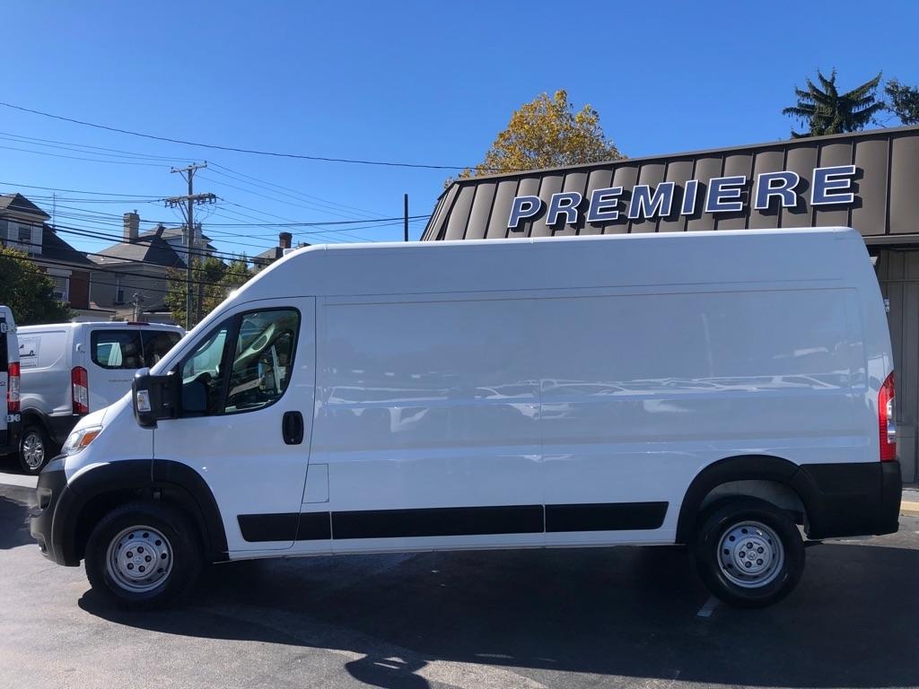 2023 RAM Promaster photo 3 of 31