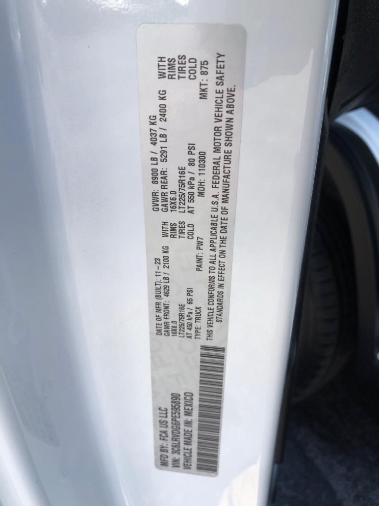2023 RAM Promaster photo 30 of 31