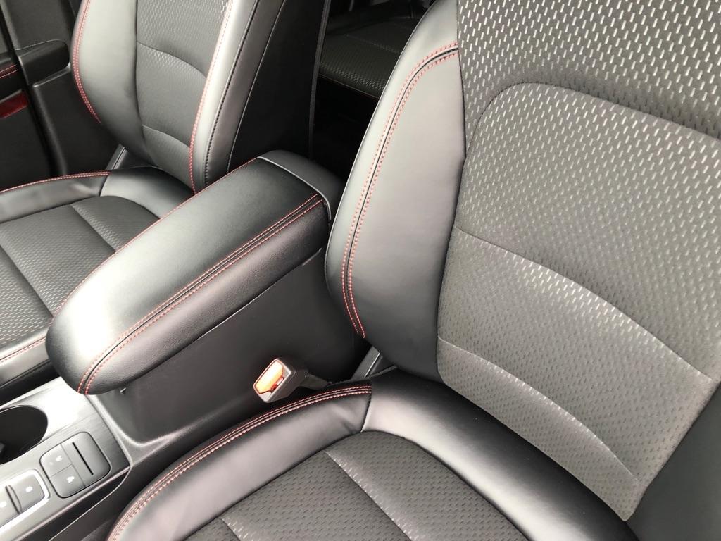 2025 Ford Escape photo 20 of 38