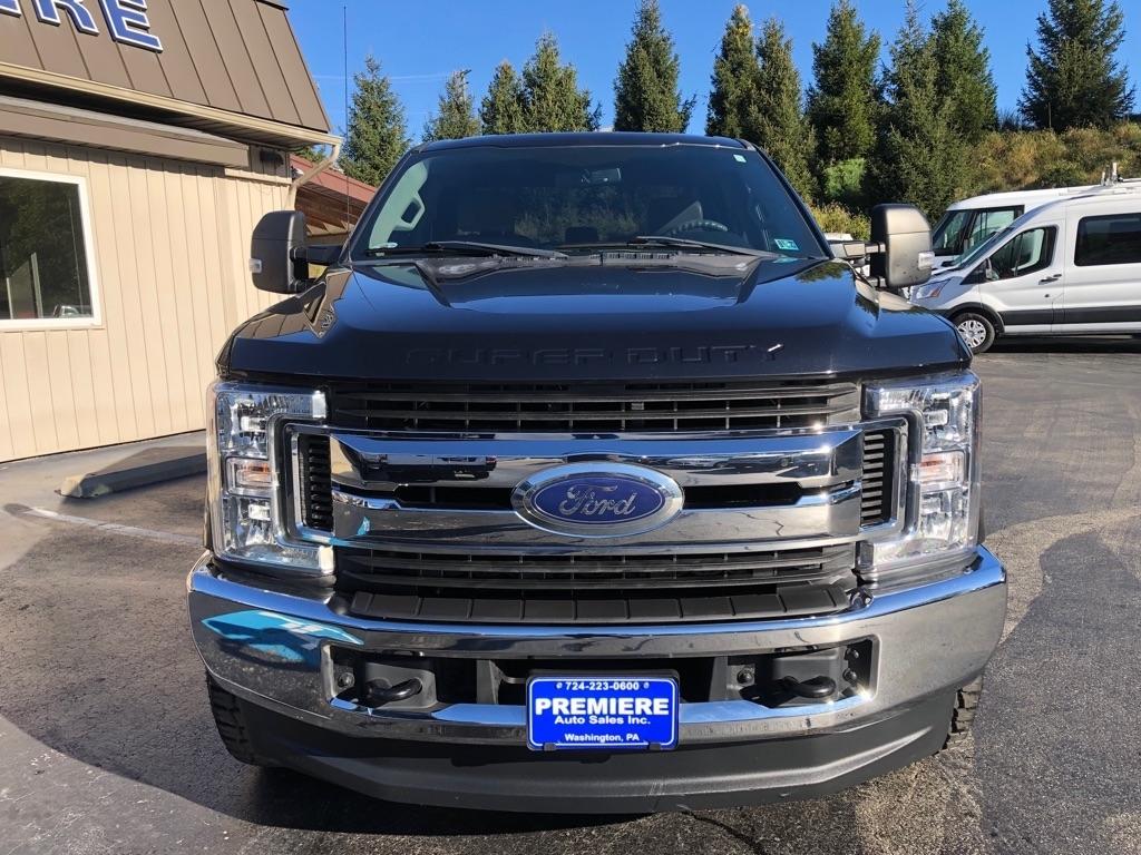 2019 Ford F-250 SD photo 9 of 37