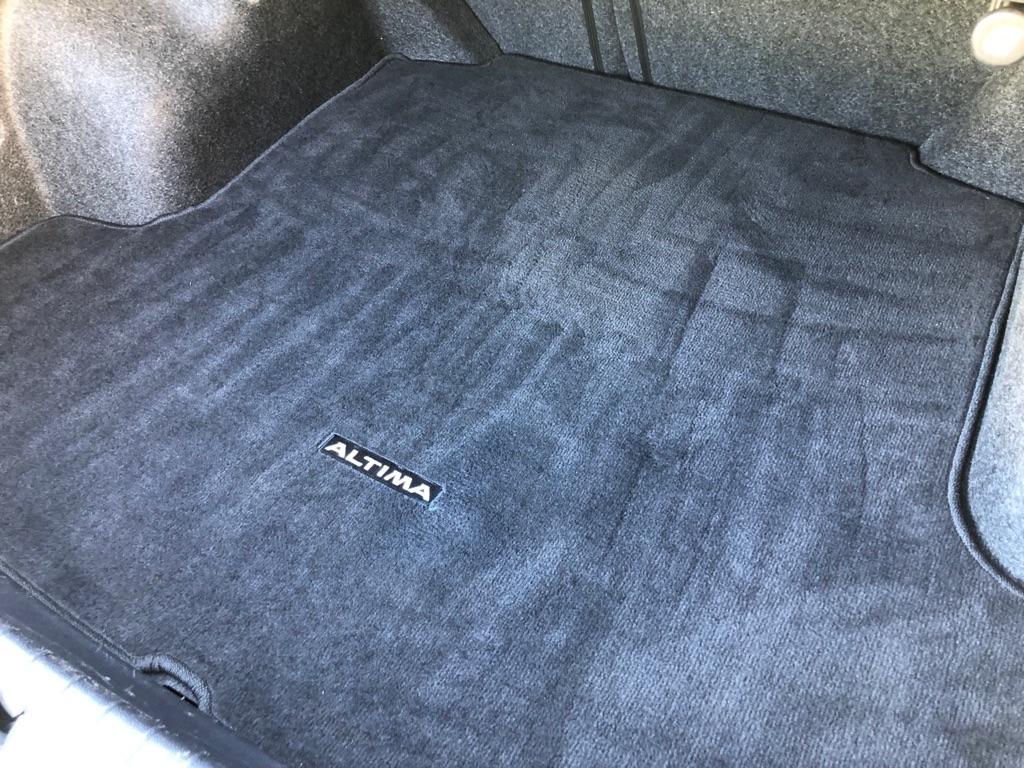 2022 Nissan Altima photo 21 of 36