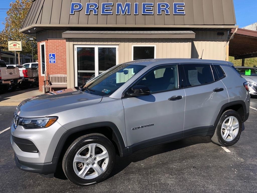 2023 Jeep Compass photo 2 of 38