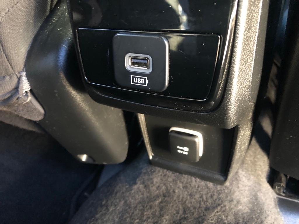 2023 Jeep Compass photo 23 of 38