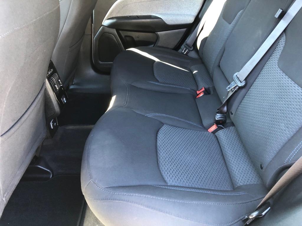 2023 Jeep Compass photo 20 of 37