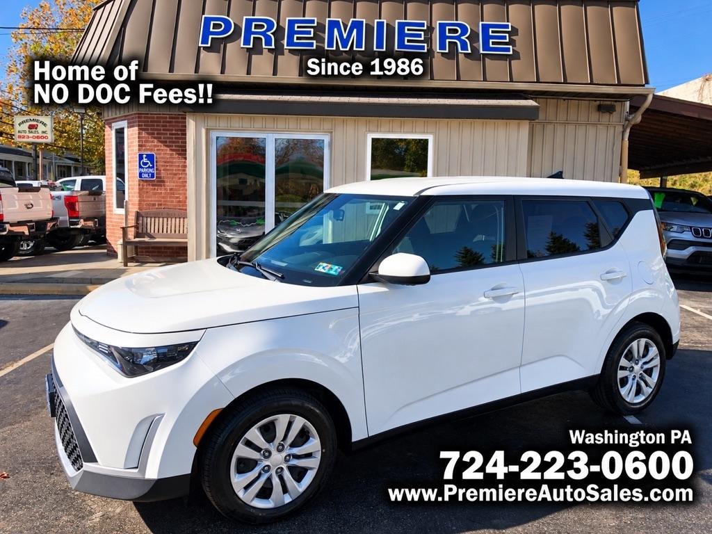 2024 Kia Soul photo 1 of 35