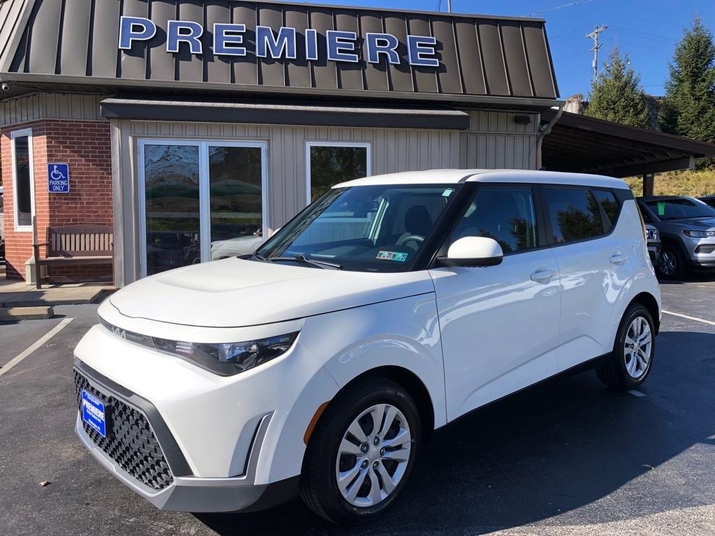 2024 Kia Soul photo 10 of 35