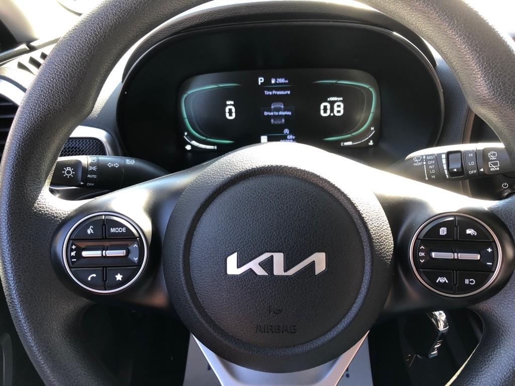 2024 Kia Soul photo 29 of 35