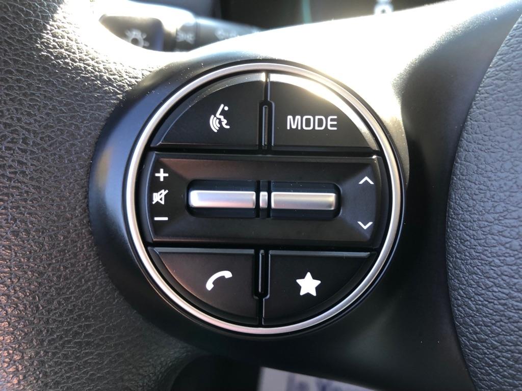2024 Kia Soul photo 31 of 35