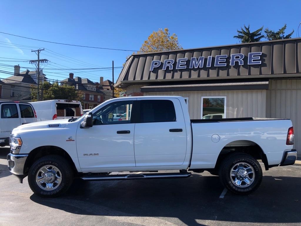 2024 RAM 2500 photo 3 of 42
