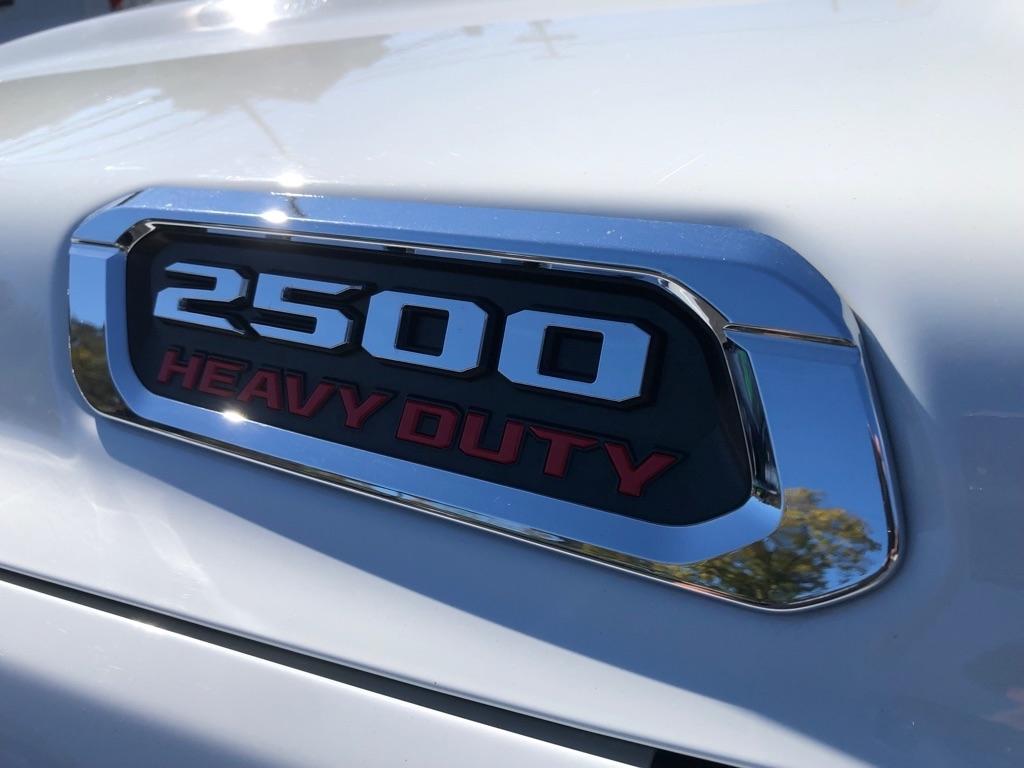 2024 RAM 2500 photo 13 of 42
